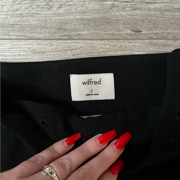 Aritzia trousers - Picture 2 of 3